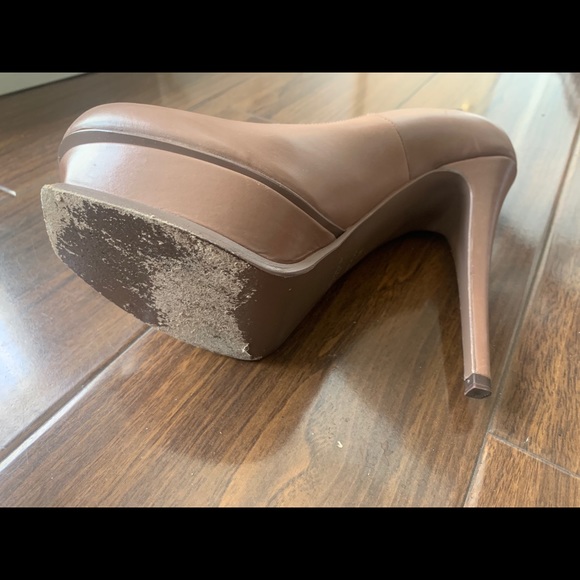YSL Tribtoo Cognac Pump Size 38 - Picture 13 of 14